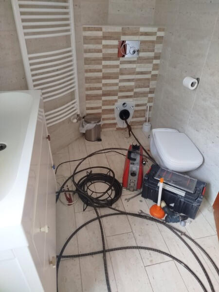 Duguláselhárítás 05